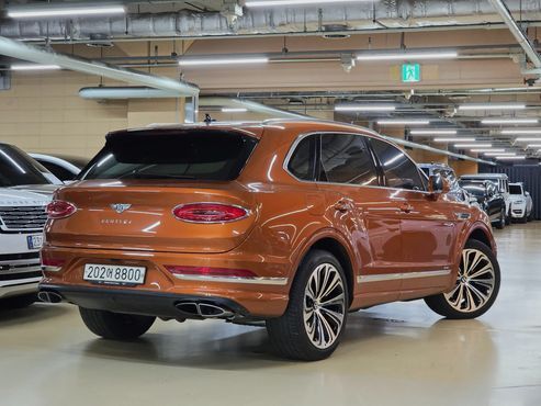Bentley Bentayga 4.0 V8 Azure — пробег 37 177 км — фото 3 из 5