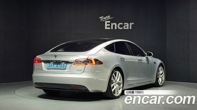 Tesla Model S из Кореи Encar