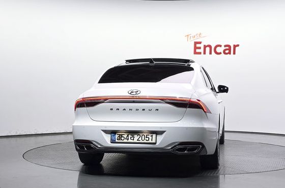 Hyundai Grandeur Calligraphy — пробег 110 519 км — фото 4 из 5