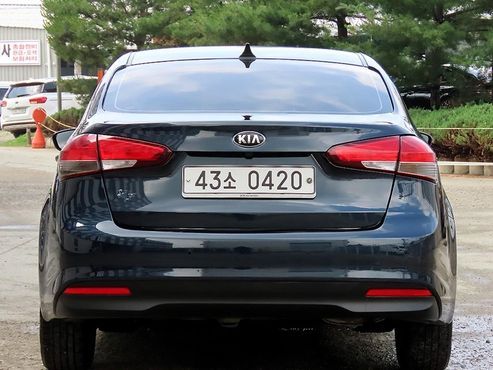 Kia K3 Diesel Trendy — пробег 184 915 км — фото 4 из 5