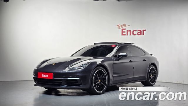 Porsche Panamera 3.0 AWD — пробег 130 526 км — фото 1 из 5