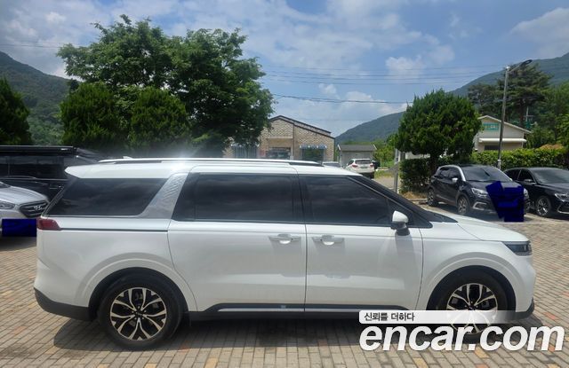 Kia Carnival Diesel 9-Seater Noblesse — пробег 116 900 км — фото 3 из 5