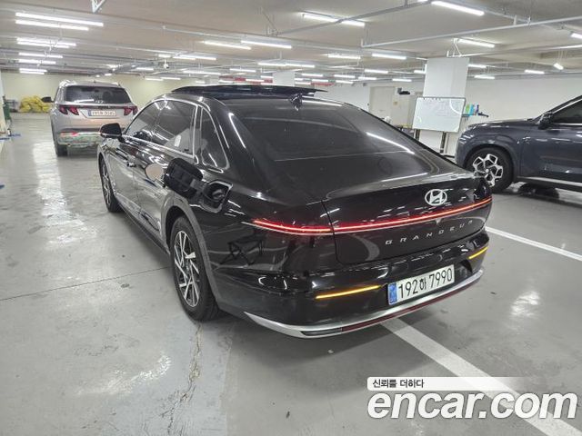 Hyundai Grandeur 2,5 Gasoline 2WD Premium — пробег 158 004 км — фото 2 из 5