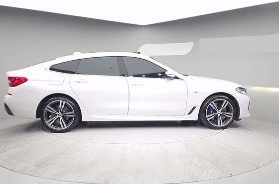 BMW Gran Turismo 630i xDrive M Sport — пробег 26 890 км — фото 4 из 5