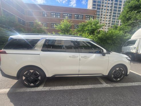Kia Carnival Gasoline 9-Seater Noblesse — пробег 8 500 км — фото 5 из 5