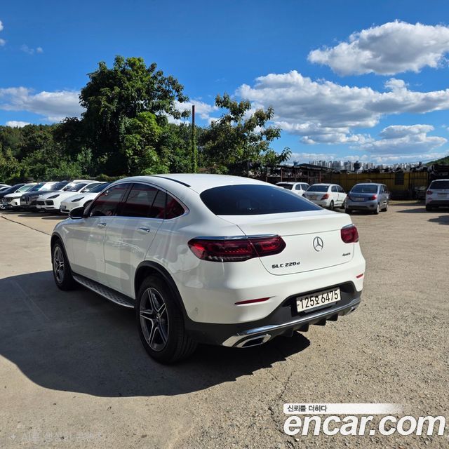 Mercedes-Benz GLC-Class GLC220 d 4MATIC Coupe — пробег 27 632 км — фото 4 из 5