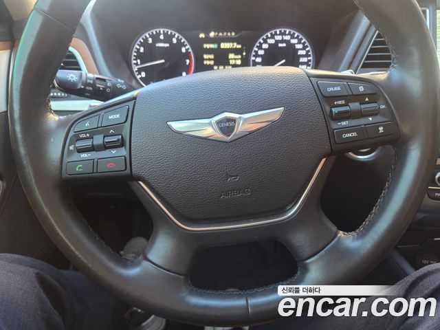 Hyundai Genesis G380 Finest Edition AWD — пробег 181 000 км — фото 4 из 5