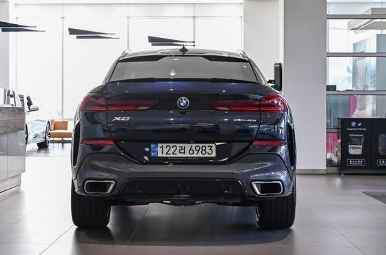 BMW X6 xDrive40i M Sport — пробег 86 080 км — фото 3 из 5