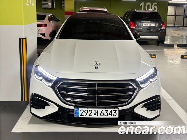 Mercedes-Benz E-Class E300 4MATIC AMG Line — пробег 6 900 км — фото 1 из 5