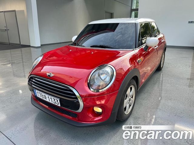 Mini Cooper 5Door Standard 3rd — пробег 74 935 км — фото 5 из 5
