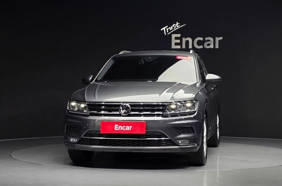 Volkswagen Tiguan 2.0 TDI Premium — пробег 72 141 км — фото 3 из 5