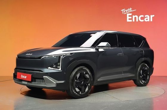 Kia EV5 Long Range 2WD AIr — пробег 591 км — фото 1 из 5