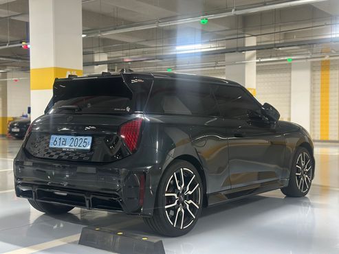 Mini Cooper JCW — пробег 9 000 км — фото 2 из 5