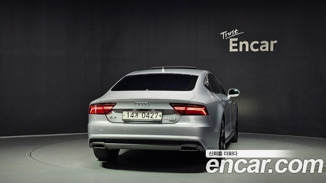 Audi A7 55 TDI Quattro Sport 4G — пробег 105 125 км — фото 4 из 5