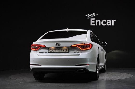 Hyundai Sonata 2.0 Smart — пробег 125 685 км — фото 4 из 5