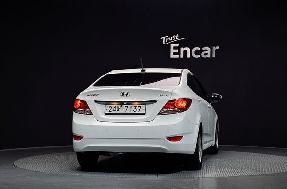 Hyundai Accent 1.4 VVT Modern — пробег 62 592 км — фото 4 из 5