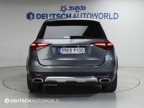 Mercedes-Benz GLE-Class GLE300d 4MATIC — пробег 33 748 км — фото 4 из 5