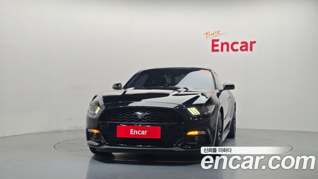 Ford Mustang Coupe — пробег 94 099 км — фото 3 из 5