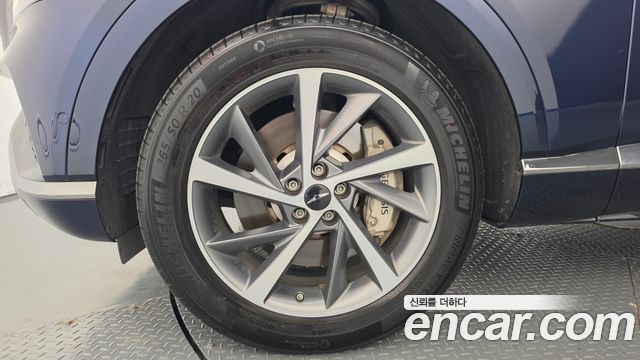 Genesis GV80 из Кореи Encar