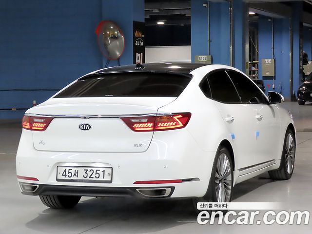 Kia K7 из Кореи Encar