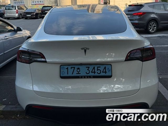 Tesla Model Y RWD — пробег 46 000 км — фото 4 из 5