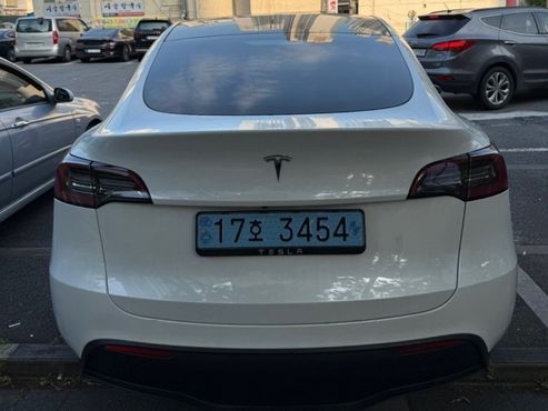 Tesla Model Y RWD — пробег 46 000 км — фото 4 из 5