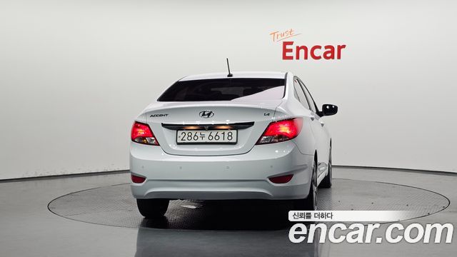 Hyundai Accent из Кореи Encar