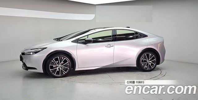 Toyota Prius из Кореи Encar