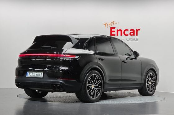 Porsche Cayenne 3.0 — пробег 35 704 км — фото 2 из 5