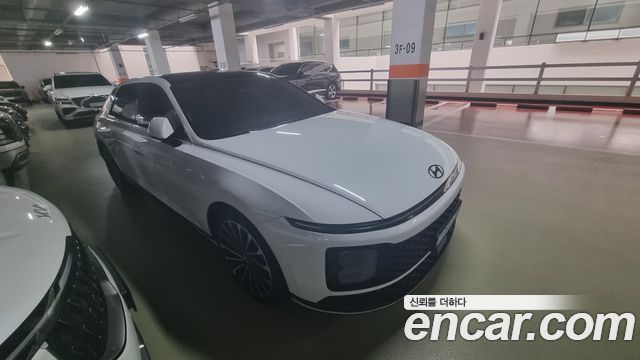 Hyundai Grandeur Calligraphy — пробег 10 000 км — фото 3 из 5