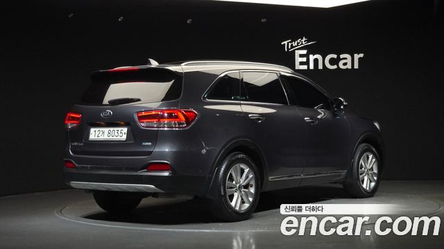 Kia Sorento Diesel 2.0 2WD Prestige — пробег 171 600 км — фото 2 из 5