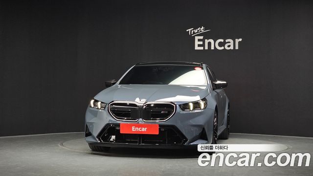 BMW M5 M5 Touring — пробег 3 962 км — фото 3 из 5