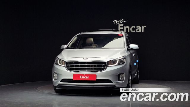 Kia Carnival 11-seater Luxury — пробег 147 535 км — фото 3 из 5