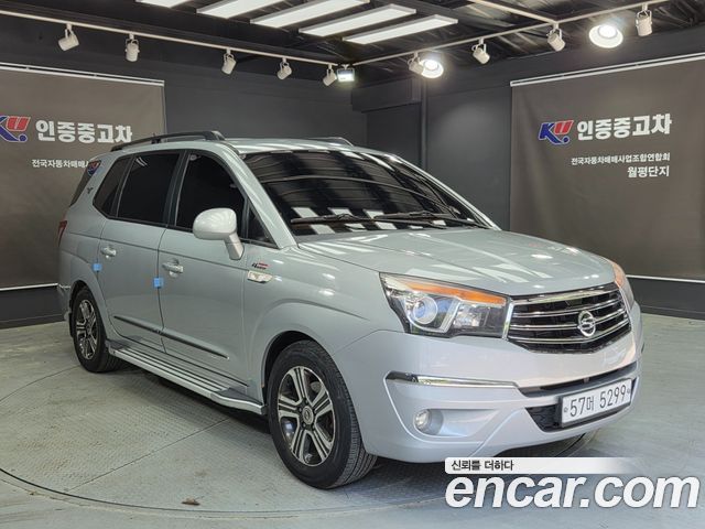 Ssangyong KORANDO 4WD RX 9-seater — пробег 151 000 км — фото 1 из 5