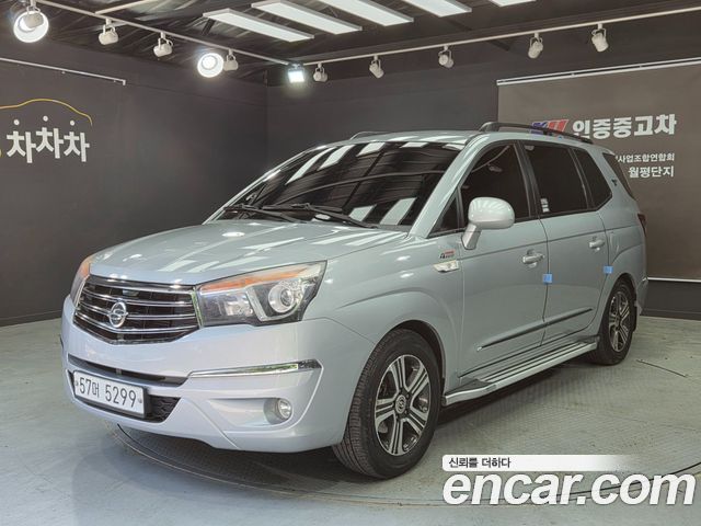 Ssangyong KORANDO 4WD RX 9-seater — пробег 151 000 км — фото 2 из 5