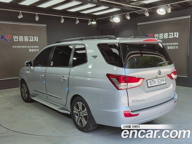 Ssangyong KORANDO 4WD RX 9-seater — пробег 151 000 км — фото 3 из 5