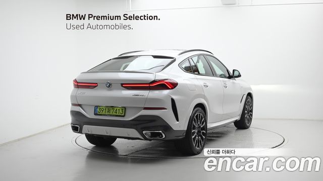 BMW X6 xDrive40i M Sport — пробег 4 027 км — фото 2 из 5