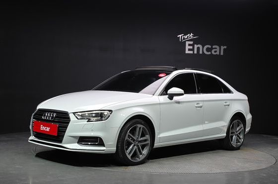 Audi A3 40 TFSI 8V — пробег 61 699 км — фото 1 из 5