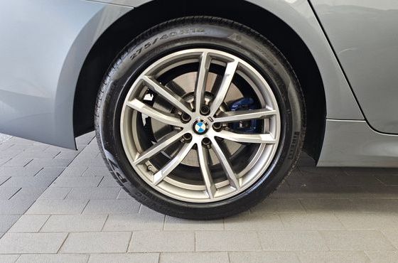 BMW 5-Series 530i M Sport Package Plus — пробег 69 098 км — фото 5 из 5