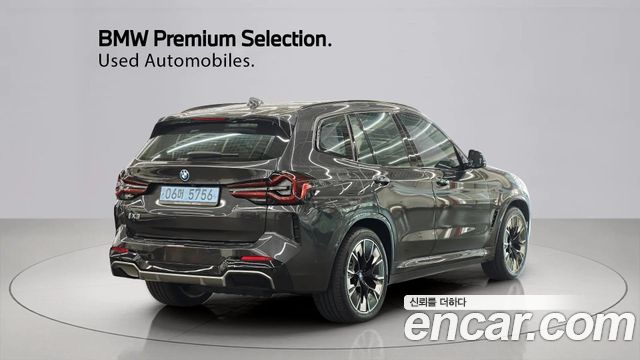BMW iX3 M Sports — пробег 60 331 км — фото 2 из 5