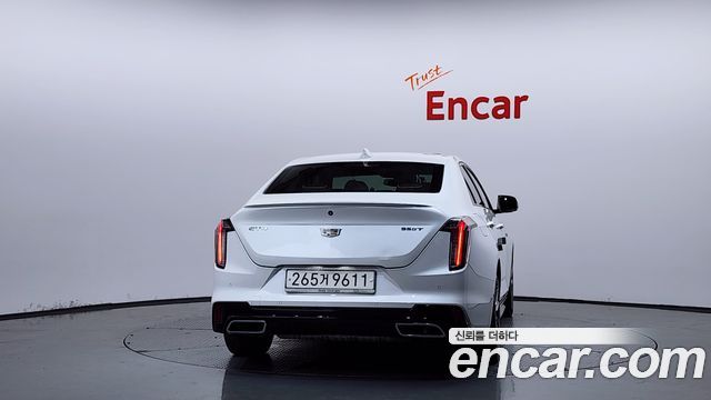 Cadillac CT4 2.0 Sport — пробег 76 437 км — фото 4 из 5