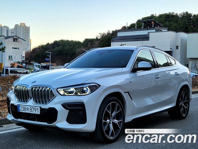 BMW X6 xDrive40i M Sport — пробег 40 100 км — фото 2 из 5