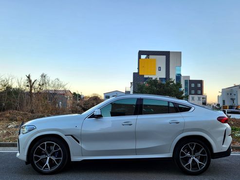 BMW X6 xDrive40i M Sport — пробег 40 100 км — фото 3 из 5