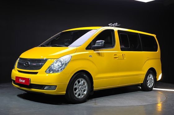 Hyundai Starex 12-Seater Wagon CVX Premium — пробег 74 464 км — фото 1 из 5
