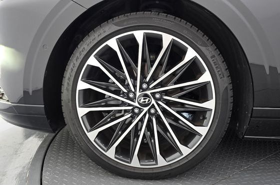 Hyundai Grandeur Calligraphy — пробег 33 047 км — фото 5 из 5