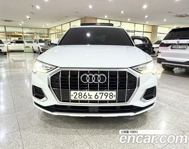 Audi Q3 35 TDI Premium — пробег 47 305 км — фото 2 из 5