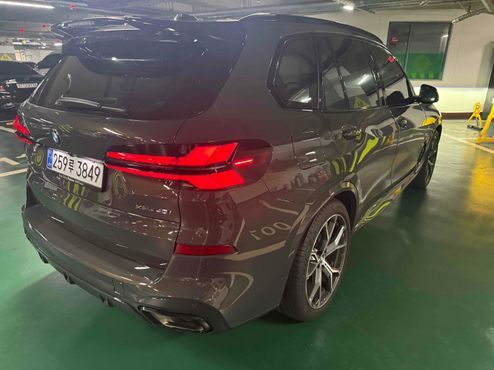 BMW X5 xDrive 40i M Sport Pro Special Edition — пробег 5 800 км — фото 5 из 5