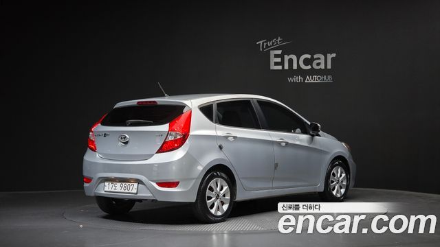 Hyundai Accent из Кореи Encar