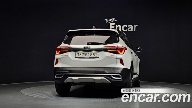 Kia Seltos из Кореи Encar