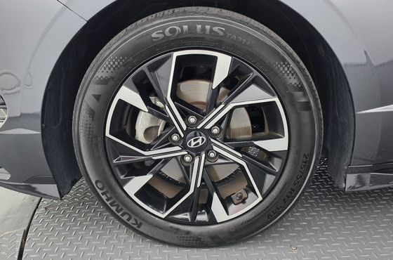 Hyundai Sonata 2.0 Premium — пробег 77 307 км — фото 5 из 5